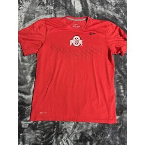 Nike Dri Fit Ohio State Buckeyes Red Short Sleeve T-Shirt Men’s Size M
